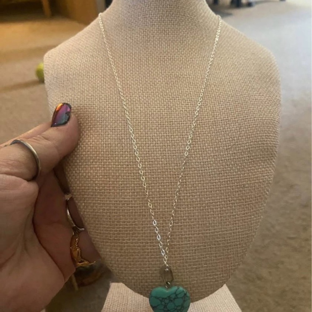 Chic Turquoise Heart Necklace